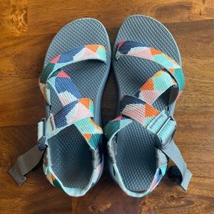 Chacos size 7…..Great condition!